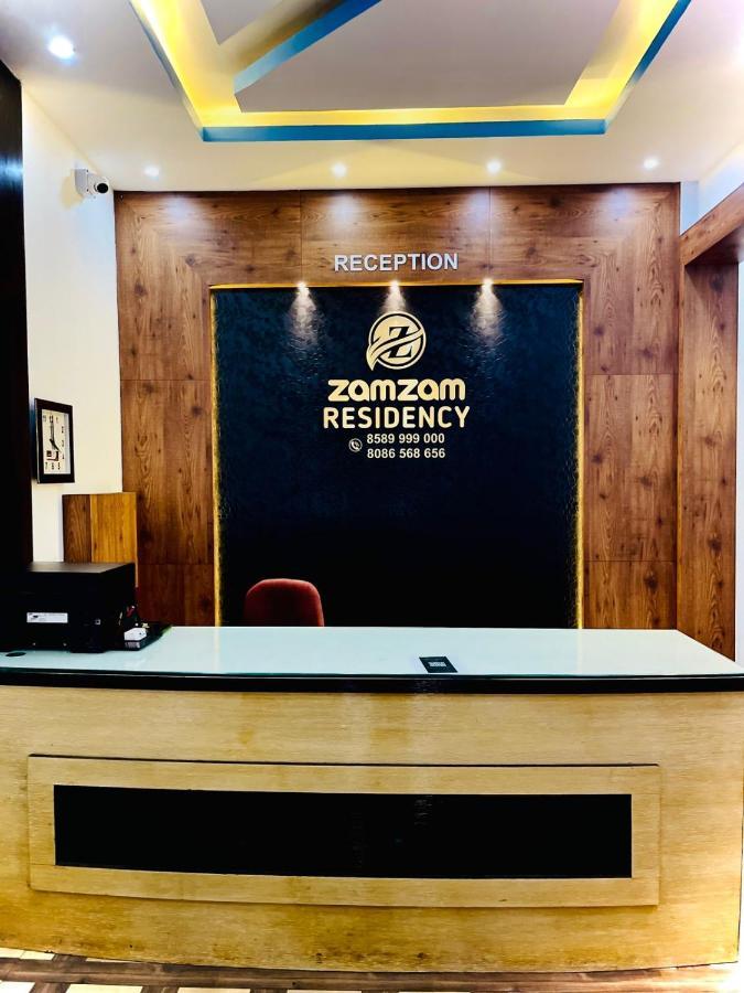 Zam Zam Residency Otel Cheruppulasseri Dış mekan fotoğraf